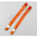 사용자 정의 부드러운 소재 패브릭 장식 짠된 wristbands 도매