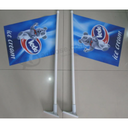 HEißE vErkaufEndE im FrEiEn bEfEstigtE WandflaggE für diE WErbung