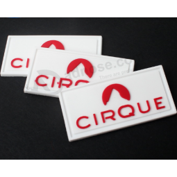 Proveedor de china pvc rubber company logo parche personalizado