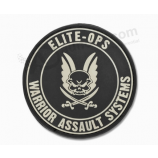 Fabrieks custom 3d embossed pvc rubber badge voor kleding