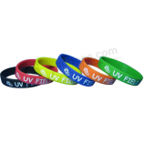 Factory Sale Sport Silicone Bracelet Customized Blister Packing Rubber Wristband