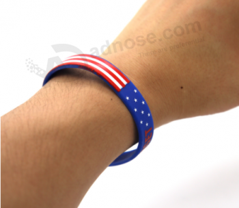 Bracelet promotionnel en caoutchouc silicone bracelet en silicone pour le cadeau