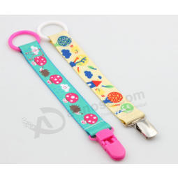 Baby pacifier plastic dummy clip baby feeding pacifier clip with high quality and any size