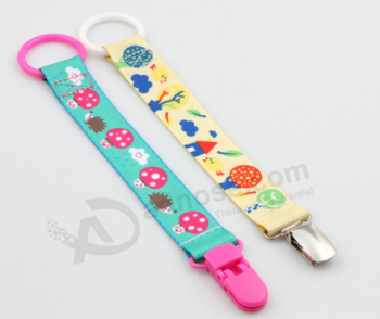 Baby pacifier plastic dummy clip baby feeding pacifier clip with high quality and any size