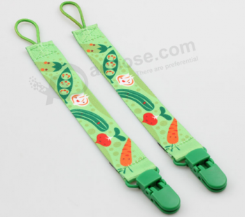 China Manufacturer Baby Plastic Pacifier Clip Holders