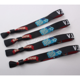 Promocional venda a granel tecido de pulseira de logotipo personalizado