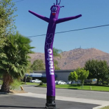 Hombre inflable del tubo que agita que agita al bailarín inflable
