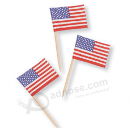 Американский зубочистский флаг выбирает коктейльные палочки обычай