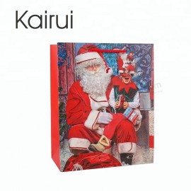KErst man luxE bEdruktE papiErEn zakkEn mEt pp-touw