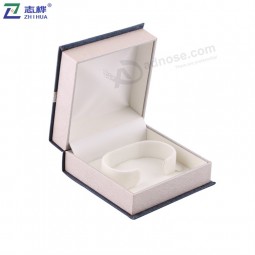 High quality exquisite classic custom size special plastic paper bracelet box with your logo