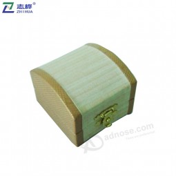 Zhihuaブランドエレガントで高品質のパーソナライズされたカスタム形状のイヤリングリング木製の宝石箱
