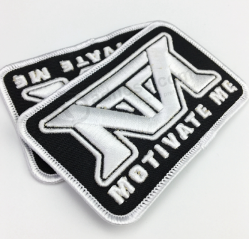 Fashion embroidered patches custom 3d embroidery patch