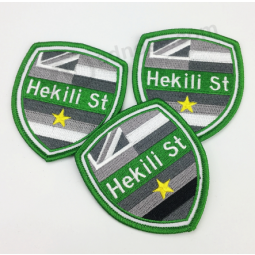 Heißer Verkauf benutzerdefinierte Logo Emboridery Abzeichen Großhandel