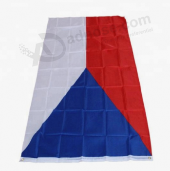 Drapeau de polyester volant drapeau république tchèque personnalisé