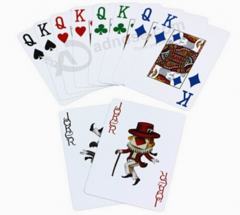 Cartões de jogo de cartas de papel impressos no mínimo
