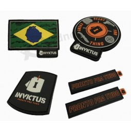 Novo design personalizado logotipo patches de vestuário de borracha de silicone