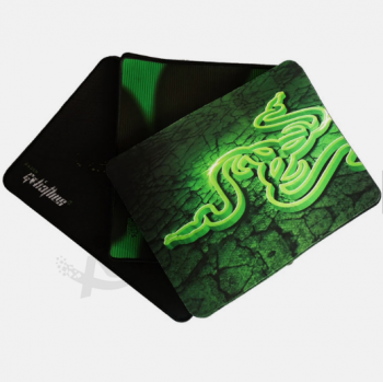 사용자 정의 크기 녹색 neoprene 플레이 매트 도매