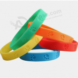 Pfotenabdruck logo debossed Silikon Armband Armband