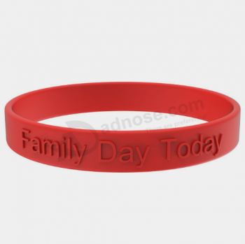 Embossed wristband customized silicone rubber sport bracelets