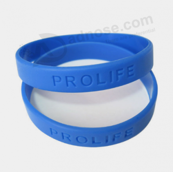 Bracelet de silicone de sport gravé personnalisé de style chaud personnalisé