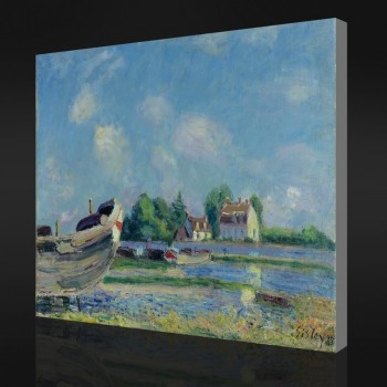 NO.F034 Alfred Sisley - Boats on Repair at Saint-Mammes, 1880 Oil Painting Background Wall Decorative Painting