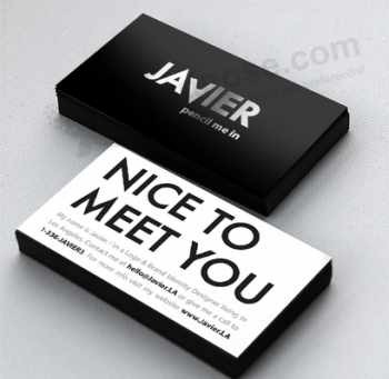 職業ビジネスバウチャー招待状のカードデザインが印刷されています