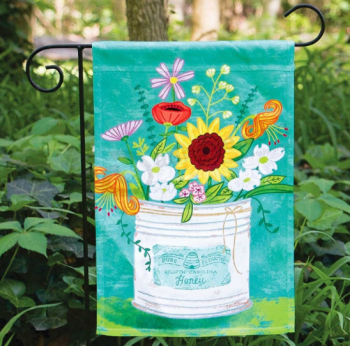 Outdoor Yard Decorative Garden Flags Wholesale with high quality and any size