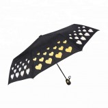 Premier tissu changeant de couleur humide parapluie sérigraphie 3 pli de haute qualité en forme de coeur impression parapluie