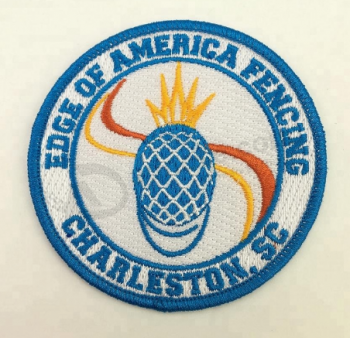 Hot selling appliqued patch custom embroidery badge