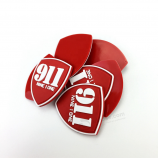 Etichetta in gomma morbida personalizzata 3d badge in plastica con logo in rilievo