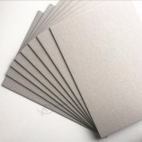 Truciolato prodotto utilizzando carta da macero riciclata al 100%