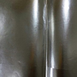 Papel gofrado metalizado de alta calidad para la fabricación de cajas