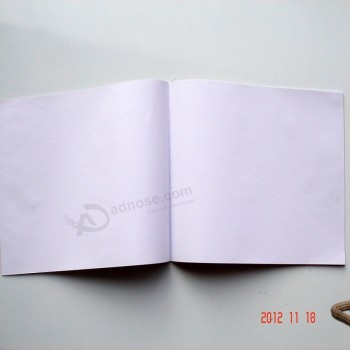 Precio barato de papel offset sin madera/70 gsm offset printing paper/Rollo de papel bond