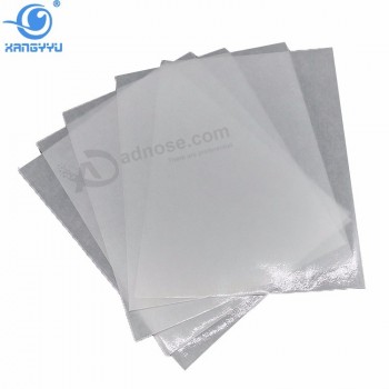 Papier adhésif autocollant en vinyle pvc transparent avec du papier glassine