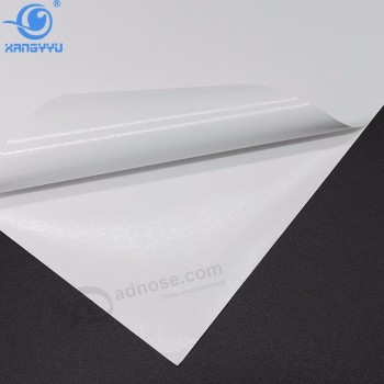 Goedkope aangepaste glanzende witte vinyl zelfklevende sticker
