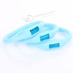 Bracelet anti-moustiques en silicone avec tablette