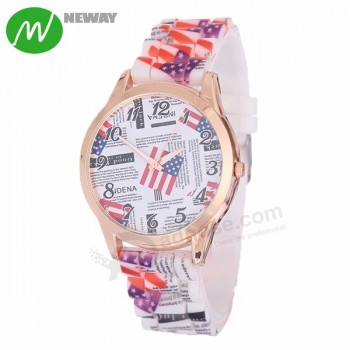Damesmode quartz siliconen horloge met Amerikaanse vlag