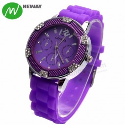 Fabricante personalizado de relojes de mujer para muñecas pequeñas