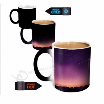 卸売面白いコーヒーセラミック旅行マグカスタム再利用可能な安価な平野セラミックマジックコーヒーカップ