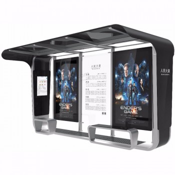 Intelligente Bushaltestelle am Boden stehender LCD-Kiosk mit Bushäuschen