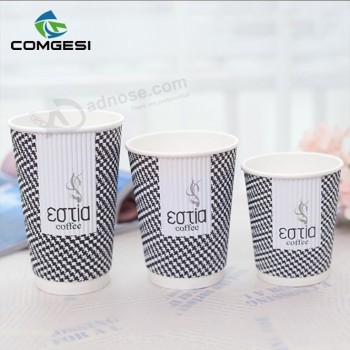 Bebidas calientes vasos de papel corrugado_ desechables bebidas calientes vasos de papel corrugado _ tazas de café aisladas con tapa
