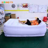 Cama de casal insuflável em PVC branco ecológico
