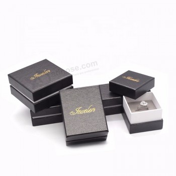 Boîte à bijoux en papier pour bijoux avec pendentif et petit cadeau avec logo