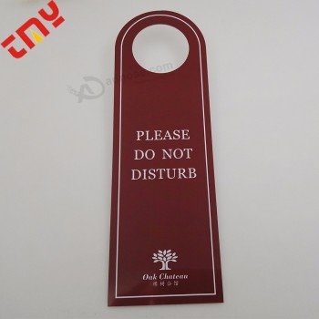 Etiqueta para colgar de la puerta del hotel con agujero redondo.Tienda tienda etiqueta colgante material de pvc de impresión