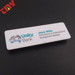 Crachá de plástico material safty personalizado para as crianças