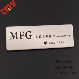 熱い販売の金属ボタンバッジピン、個人化されたバッジ安全ピン