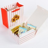 Großhandel für lebensmittel cookie günstige hochzeitsgeschenk tasse kuchen faltbare papierkasten karton weihnachten verpackung schokolade benutzerdefinierte design