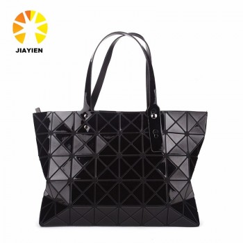 PU leather material black handbag at low price