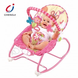Nouveau produit sécurité chaise balançoire à bascule avec musique douce chaise bouncer bébé