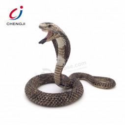 Usine fournisseur animaux enfants jouet figurine cobra serpent jouet à vendre